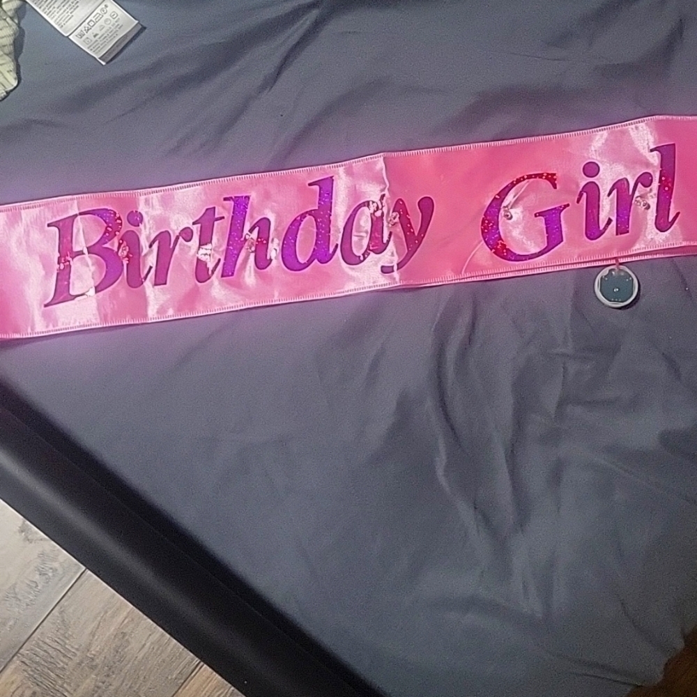 Birthday girl sash with battery and lights